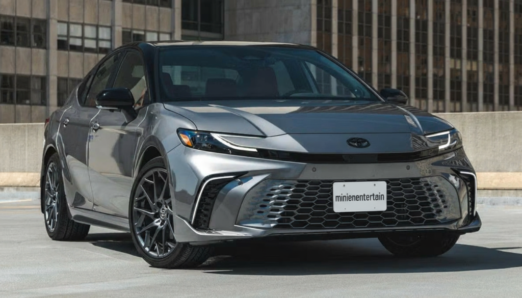 Toyota Camry 2025
